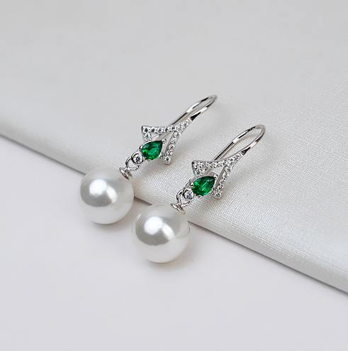Green gem Earring