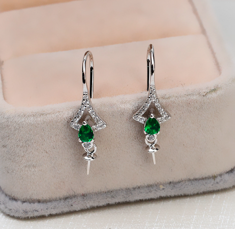 Green gem Earring