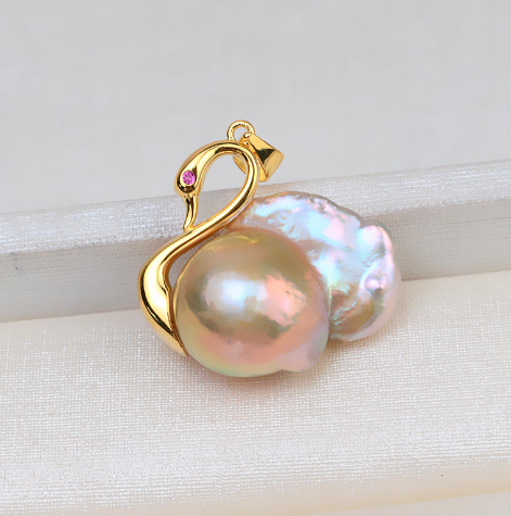Swan Pendant