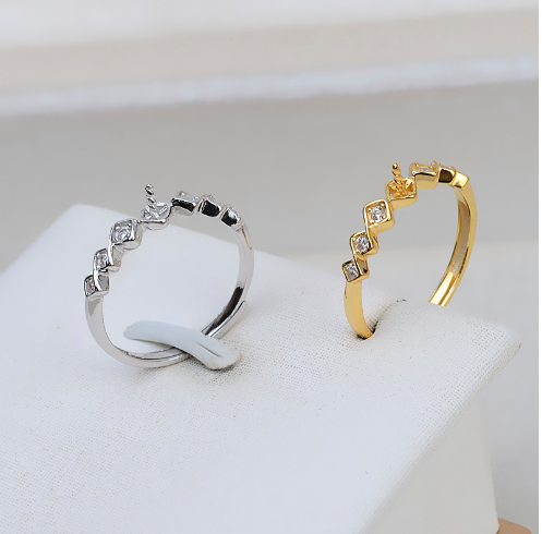 Simple classy Ring
