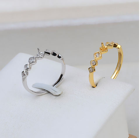 Simple classy Ring